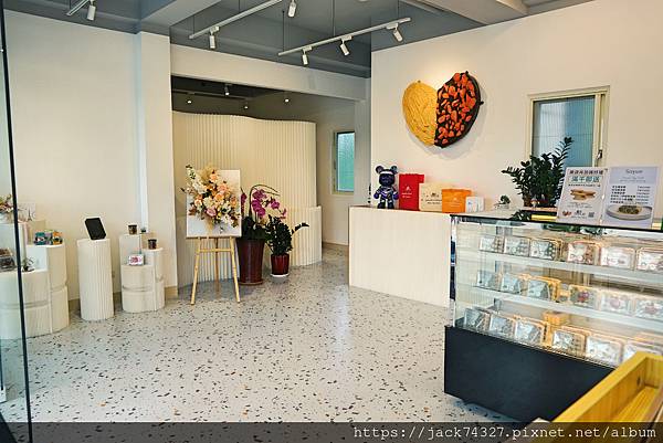 {桃園美食}Soyue層玥 千層酥燒菓子大溪伴手禮盒專賣店海 {桃園美食}Soyue層玥 千層酥燒菓子大溪伴手禮盒專賣店海