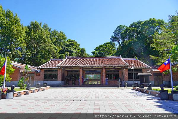 {桃園美食}大溪伴手禮推薦:「Soyue層玥 千層酥燒菓子大 {桃園美食}大溪伴手禮推薦:「Soyue層玥 千層酥燒菓子大