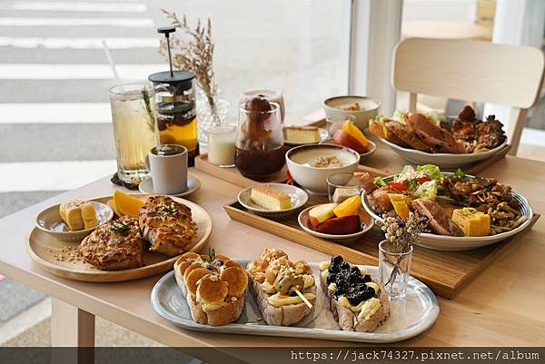 {台中美食}朝食午宴just brunch來台中開店了！鄰近