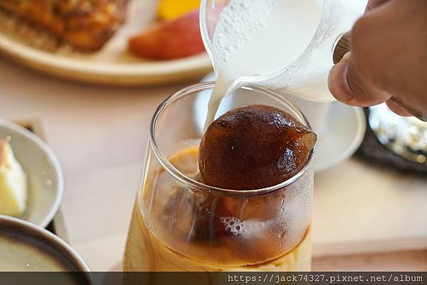 {台中美食}朝食午宴just brunch來台中開店了！鄰近