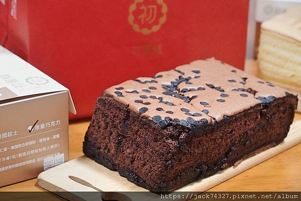 {新北美食}三峽老街必買伴手禮：「初蛋糕」使用履歷紅仁蛋＋非