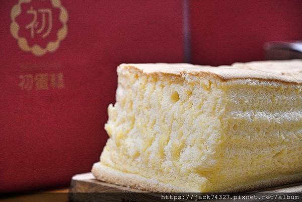 {新北美食}三峽老街必買伴手禮：「初蛋糕」使用履歷紅仁蛋＋非