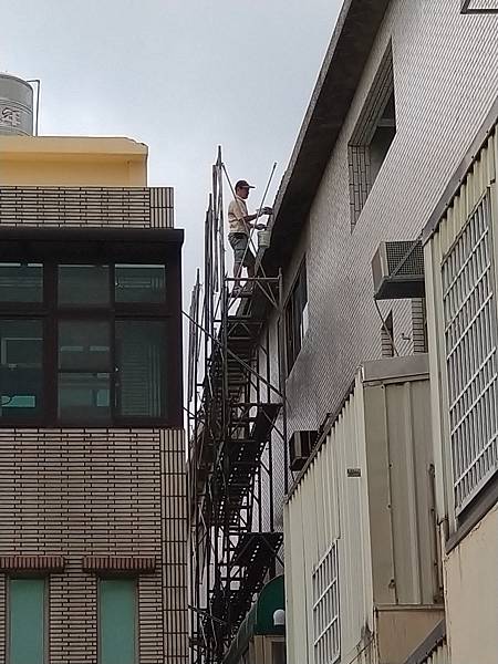 DSC_1012.jpg DSC_1012.jpg