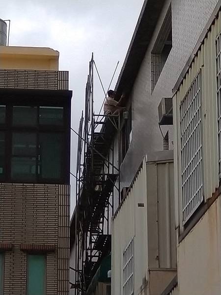 DSC_1015.jpg DSC_1015.jpg