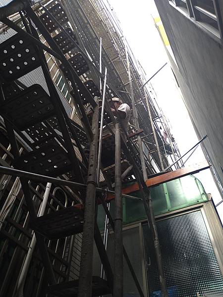 DSC_1023.jpg DSC_1023.jpg