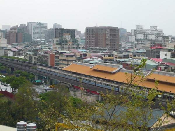 捷運來了