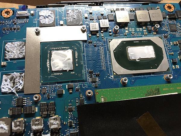 散熱保養.JPG 散熱保養.JPG