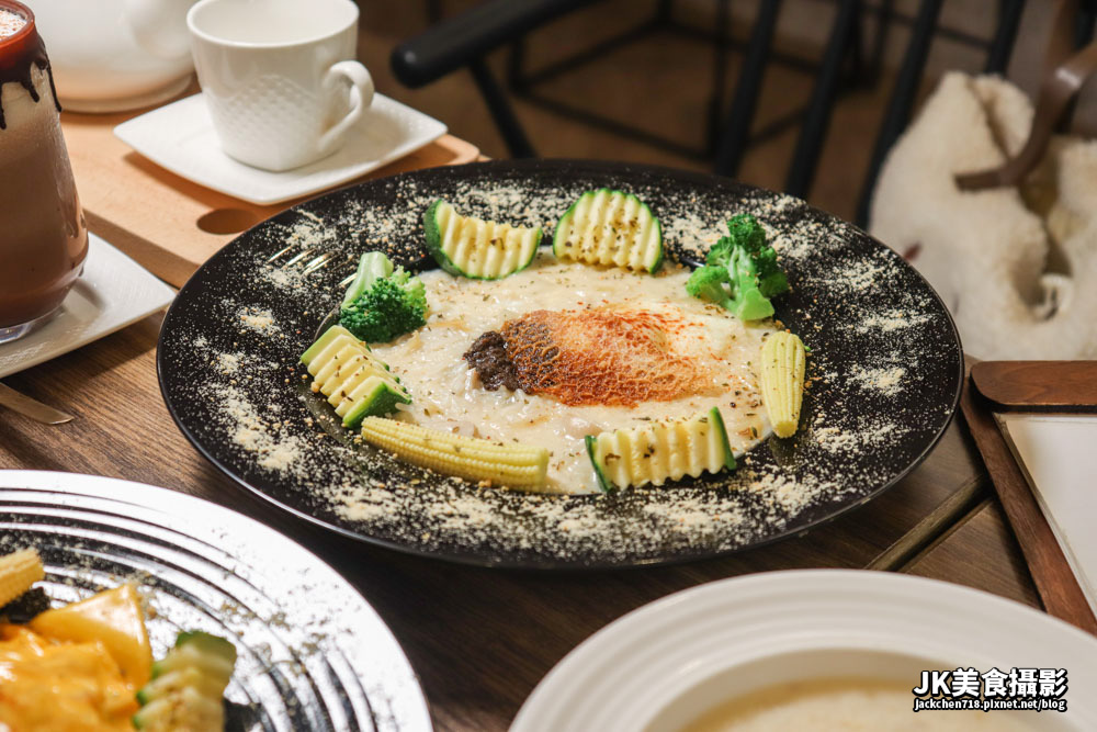 IMG_0879_1_1.JPG IMG_0879_1_1.JPG