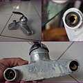 03舊的水龍頭~拆下發現長了不少水垢.jpg