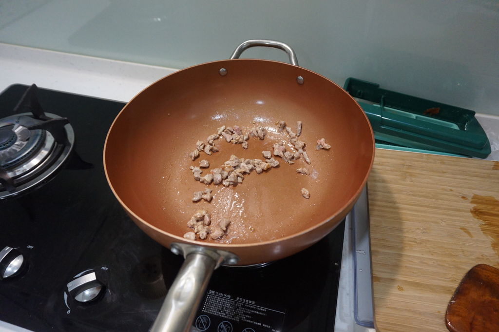 07先把肉炒一下.JPG 07先把肉炒一下.JPG