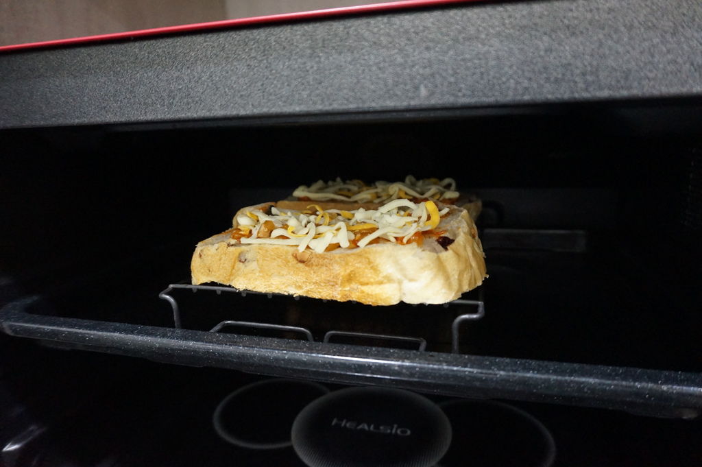 16放入水波爐~烤一下.JPG 16放入水波爐~烤一下.JPG