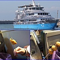 11搭船囉~超慢的郵輪~出港就回頭~東西還沒吃完就回港了.jpg