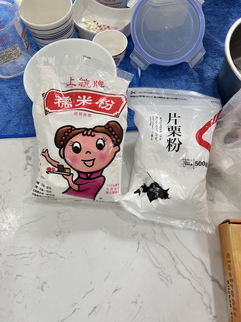 05製作麻糬皮~糯米粉.JPG