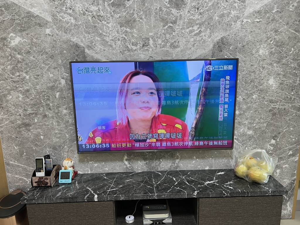 01我們家原來的電視55吋LG電視~故障了(20250921).JPG