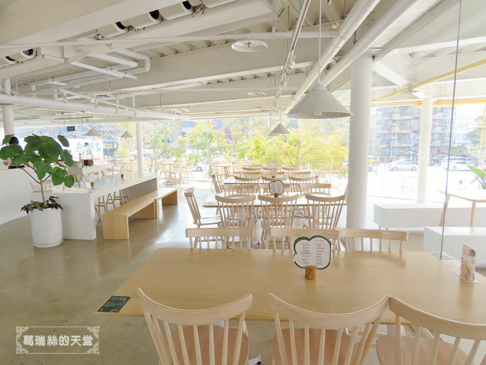 新竹公園餐廳-新竹動物園附近餐廳推薦-森林食堂&野餐市集  (9).JPG