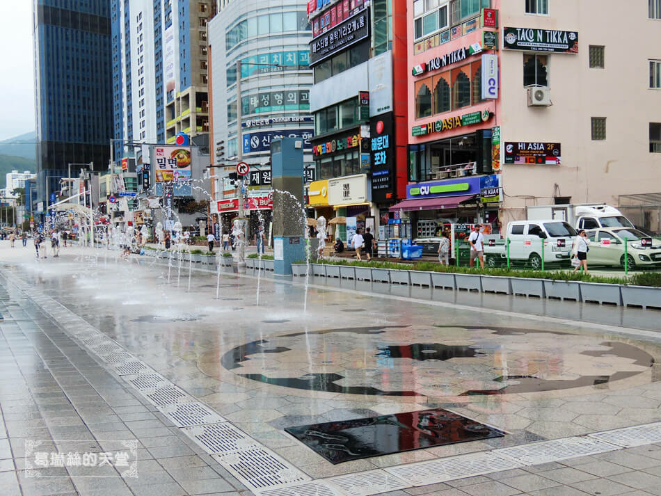 海雲台廣場海之路噴泉&海雲台市場 (14).JPG