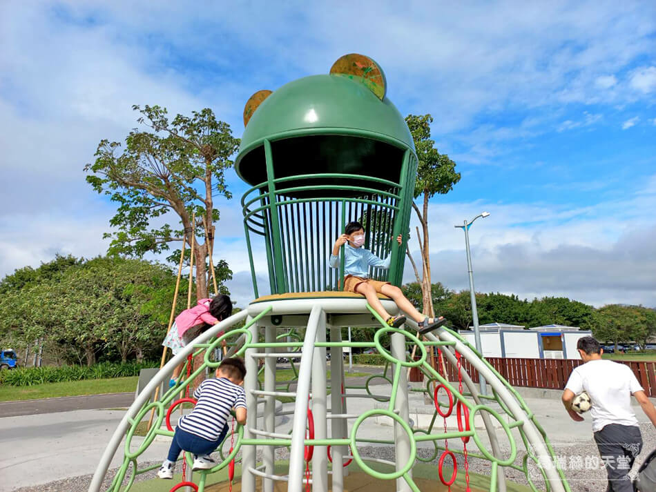 蛙仔坑生態遊戲場(觀山河濱公園兒童遊戲場) (35).jpg