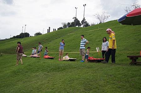 1040530福德坑滑草場13