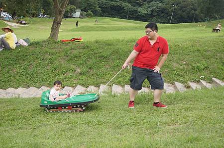 1040530福德坑滑草場20