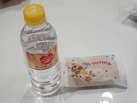 1070211Toyota技師6