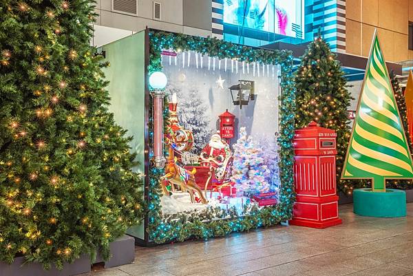 Rundle-Mall-Christmas-2019-Santas-Workshop_68224e36327d3731b2f7c8126885ac8c