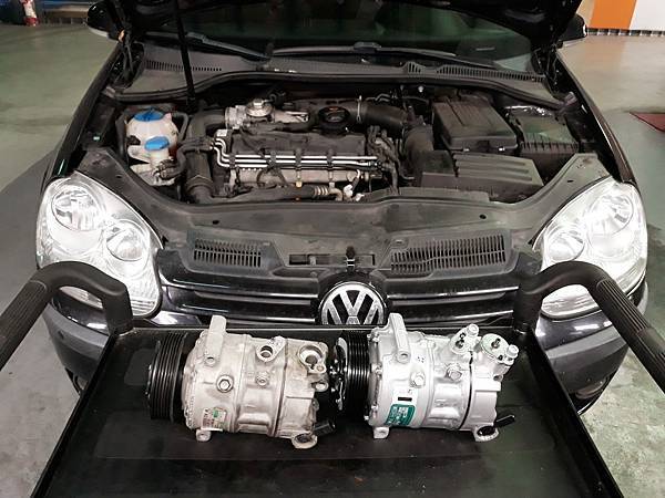 福斯 GOLF5 TDI  冷氣不冷 更換 壓縮機  冷氣管