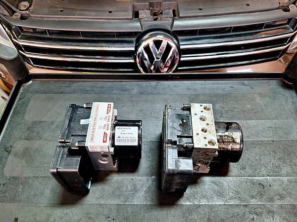 福斯CADDY SKODA YETI ABS電腦總成 AB