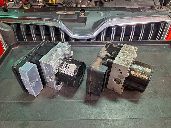 福斯CADDY SKODA YETI ABS電腦總成 AB