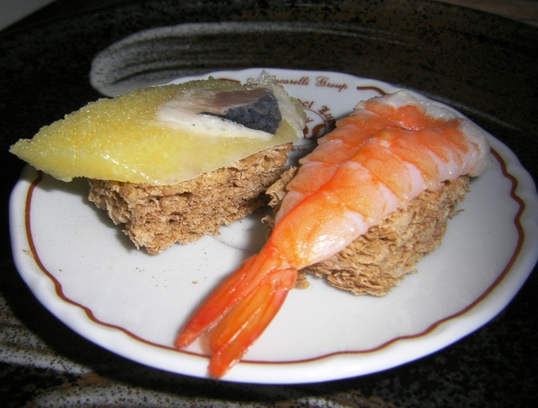 黃金魚與甜蝦握壽司.jpg