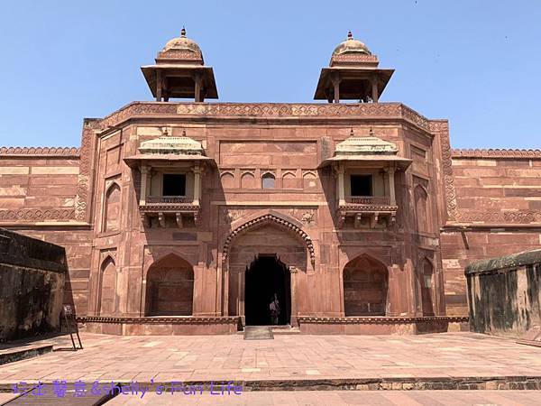 IMG_0312.jpg IMG_0312.jpg