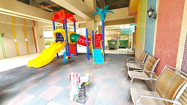 【蘋果學苑】近台元稀有四房透天店面