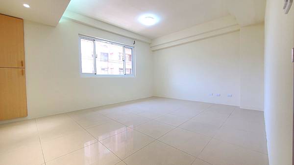 【蘋果學苑】近台元稀有四房透天店面