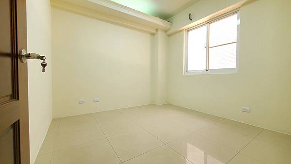 【蘋果學苑】近台元稀有四房透天店面