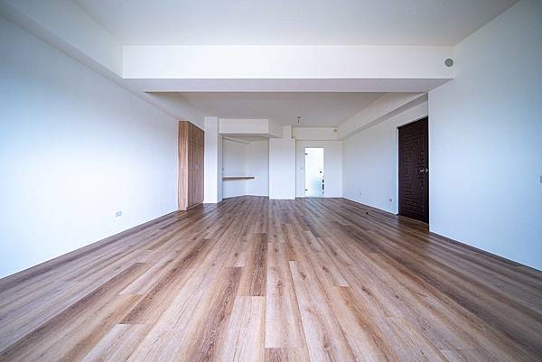 【竹南享家】雙層雙平車｜大坪數露臺美廈