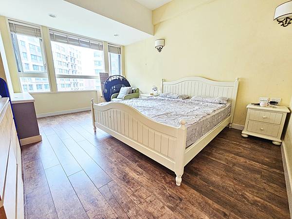 【昌益綠光】超美大坪數B1雙平車 【昌益綠光】超美大坪數B1雙平車