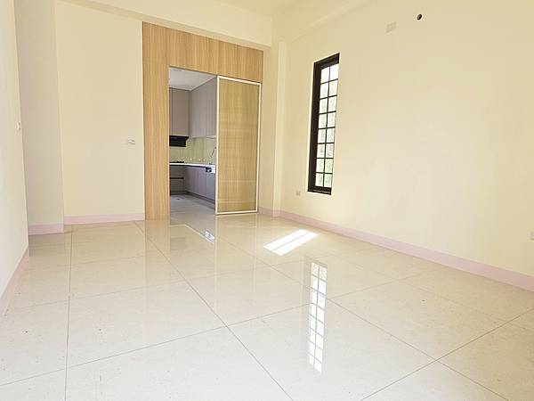 【新豐別墅】土地60坪獨棟三面採光 【新豐別墅】土地60坪獨棟三面採光