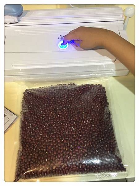 女人知己,女人知己試用大隊,試用大隊,有樂紛Euleven真空封口機SYJ6024B,有樂紛Euleven真空封口機,SYJ6024B,有樂紛Euleven,真空封口機,封口機,集水盤,裁刀,食物保鮮,省空間,有樂紛,Euleven