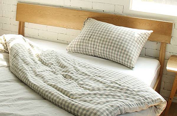 無印良品 北歐風床架