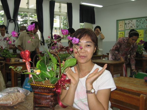 秀珍依舊人比花嬌