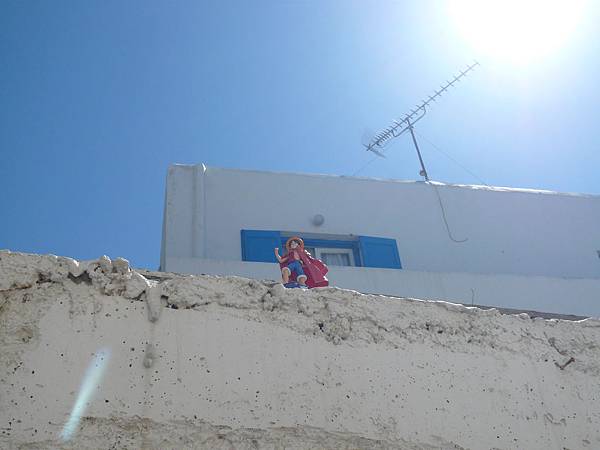 Mykonos - 高處的Luffy