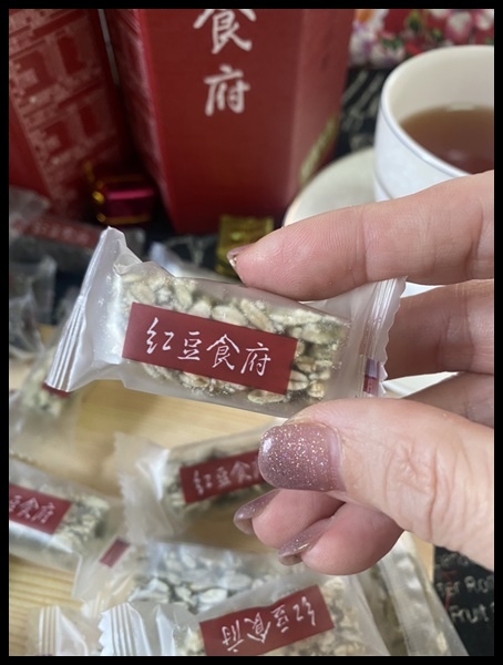 【momo購物網年節伴手禮推薦】傳承老上海純手工製糖技術【紅