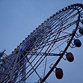 彩虹摩天輪 (Giant Sky Wheel)