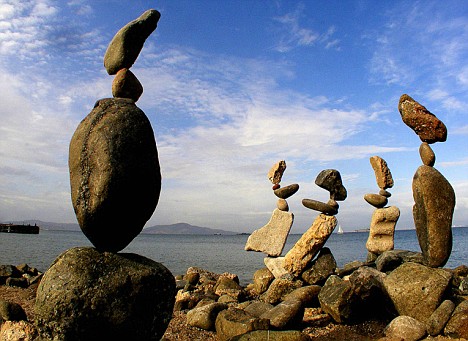 rock-balance-2