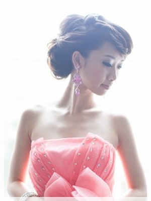 高雅,編髮,愛心領,粉色禮服,台北新娘秘書,造型創作
