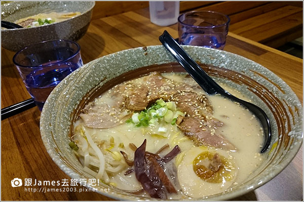 【台中美食】逢甲夜市-京風堂拉麵(海鹽豚骨拉麵)10.JPG 【台中美食】逢甲夜市-京風堂拉麵(海鹽豚骨拉麵)10.JPG