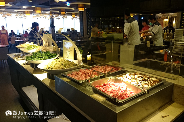 【台中美食】潮港城國際美食館-太陽百匯 Buffet 吃到飽12.JPG