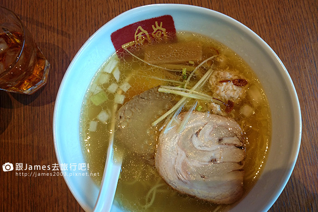 【高雄美食】雞汁香氣的淡麗鹽拉麵 - 一風堂拉麵(大魯閣草衙道) 11.JPG