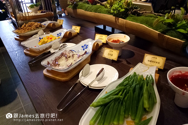 【員林美食】員林美食吃到飽_皇潮鼎宴~潮港城國際美食館~龍蝦吃到撐  15.jpg