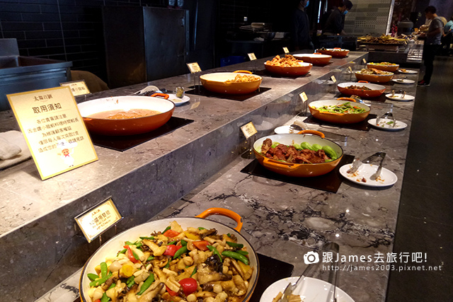 【員林美食】員林美食吃到飽_皇潮鼎宴~潮港城國際美食館~龍蝦吃到撐  17.jpg