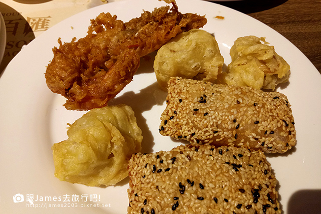 【員林美食】員林美食吃到飽_皇潮鼎宴~潮港城國際美食館~龍蝦吃到撐  20.jpg